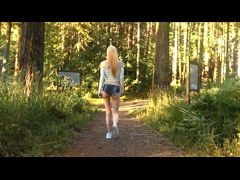 ❤️ Moaie frou beweecht stadich, net neaken video ❤️❌ Anale porno by wy ❌️
